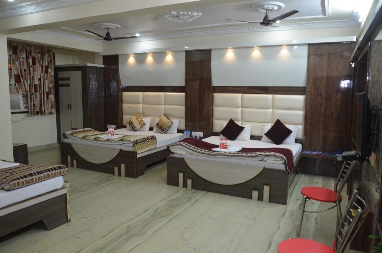 Ganpati Plaza Hotel Аджмер Екстериор снимка