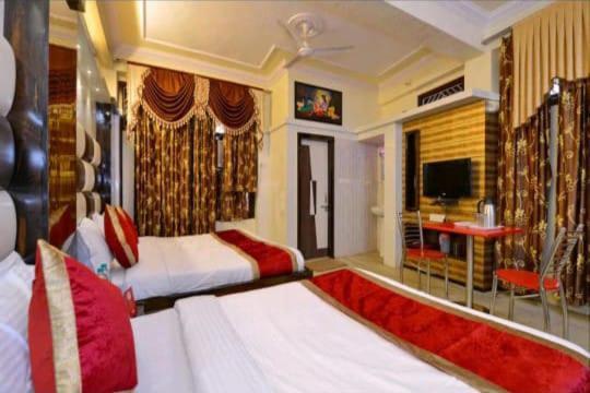 Ganpati Plaza Hotel Аджмер Екстериор снимка