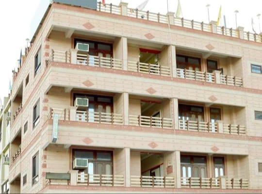 Ganpati Plaza Hotel Аджмер Екстериор снимка